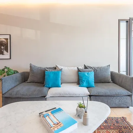 Artistic 2Bdr Flat W Terrace & City View In Centre Αθήνα Εξωτερικό φωτογραφία